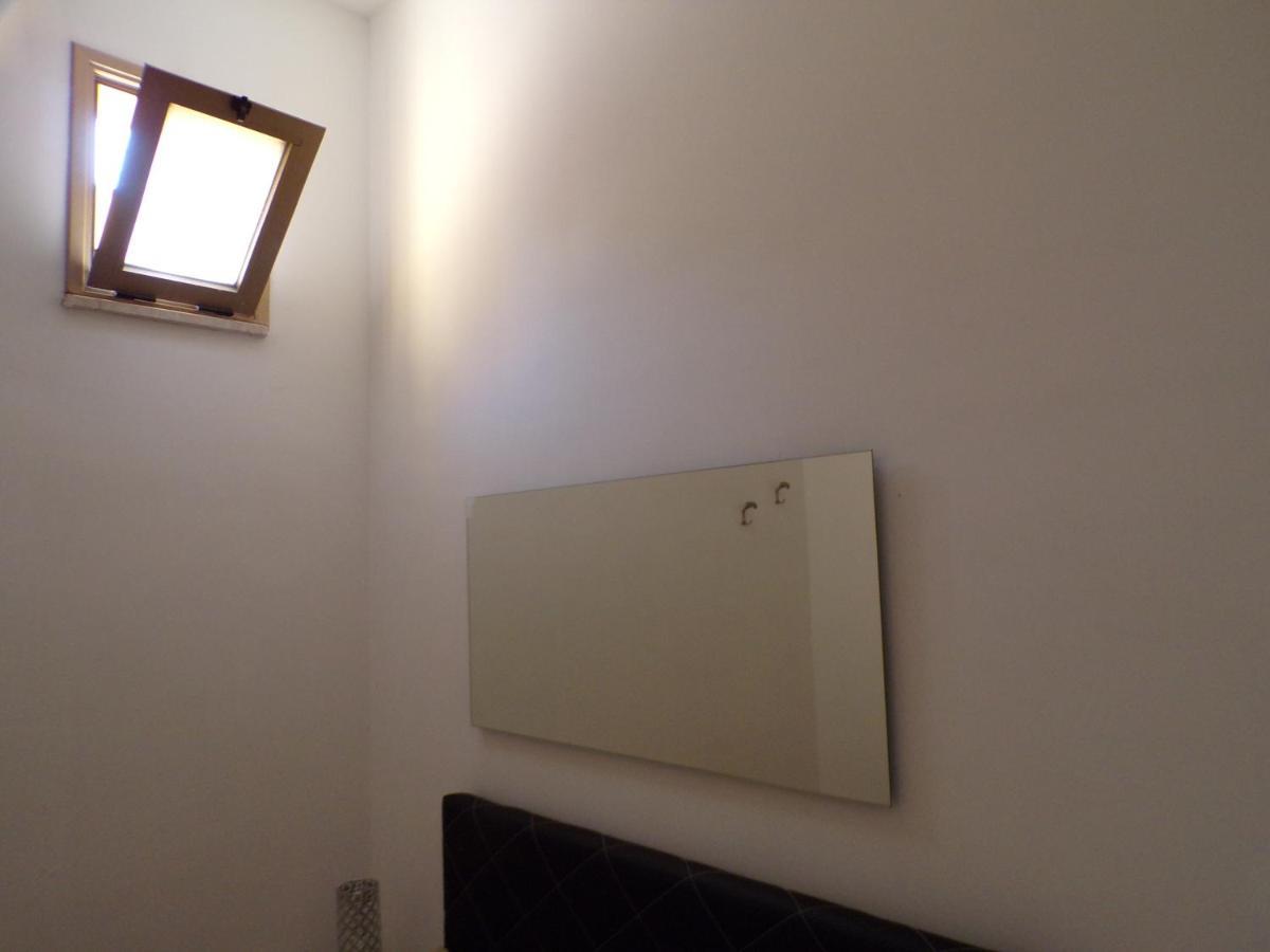 Nuova Aurora Rent Rooms Roccalumera Exterior foto
